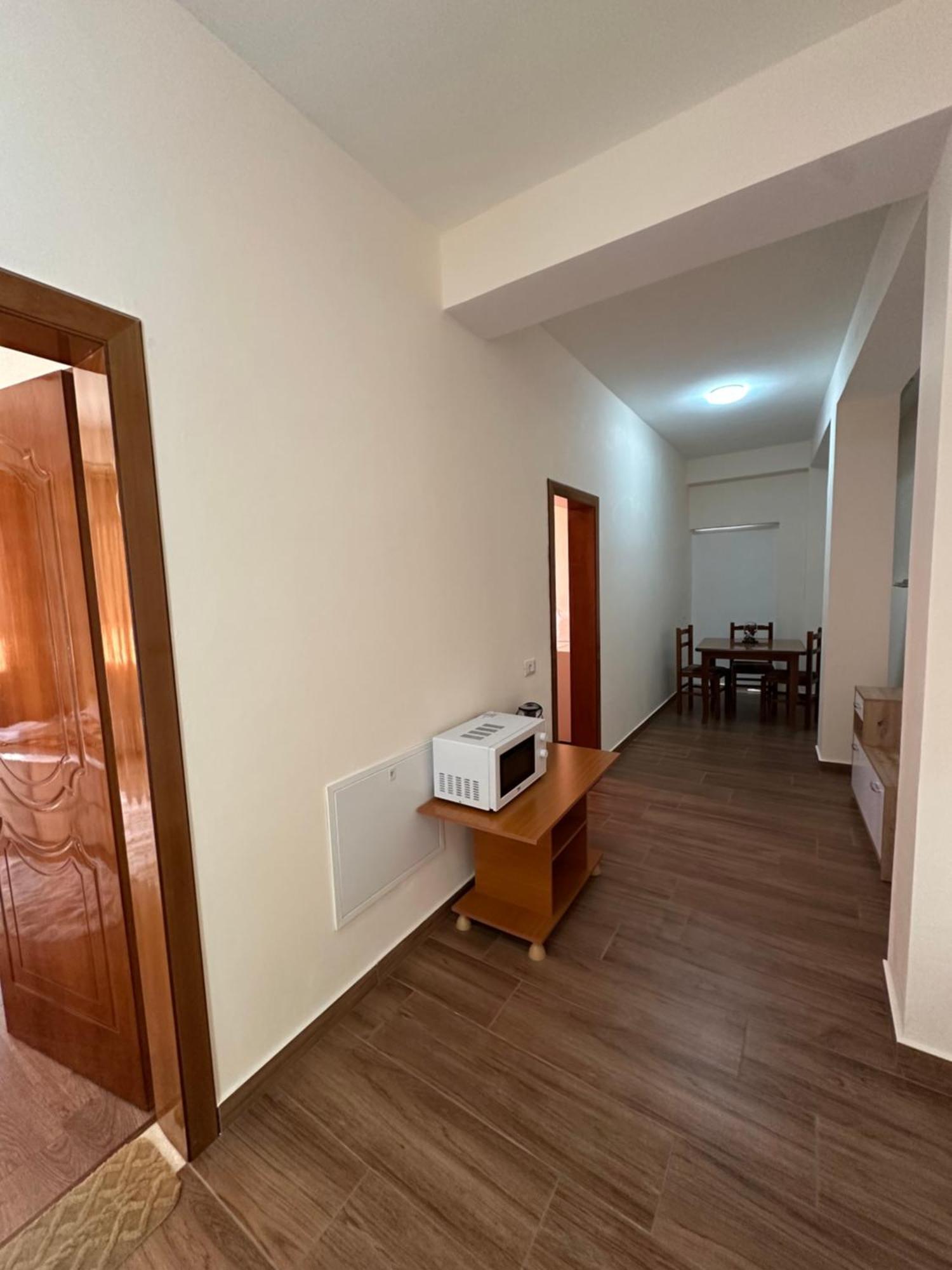 Guni Inn Krujë Exterior foto